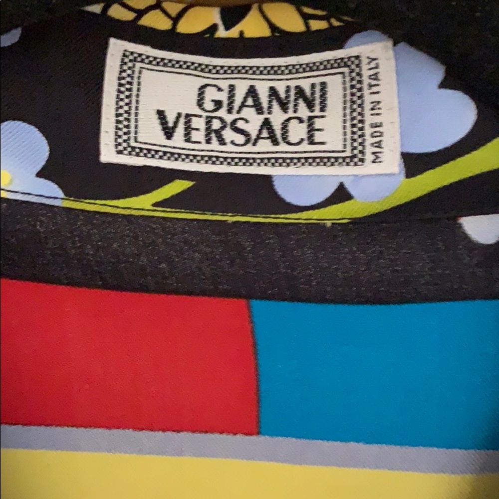 Vintage signed authentic Versace men’s silk shirt